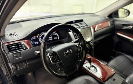 Toyota Camry, 2013 год, 1 648 000 рублей, 9 фотография