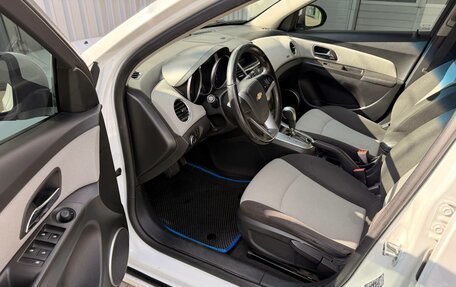 Chevrolet Cruze II, 2012 год, 730 000 рублей, 8 фотография