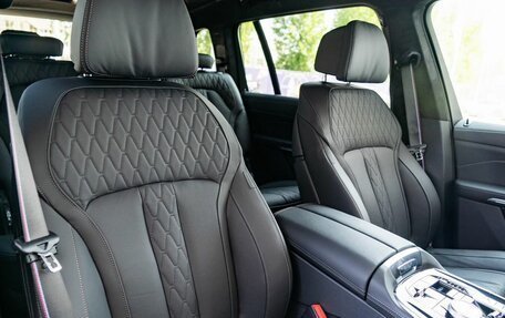 BMW X7, 2024 год, 17 190 000 рублей, 14 фотография