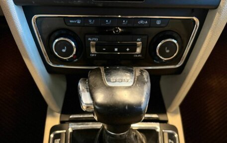 Skoda Superb III рестайлинг, 2009 год, 600 000 рублей, 15 фотография