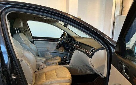 Skoda Superb III рестайлинг, 2009 год, 600 000 рублей, 27 фотография