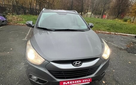Hyundai ix35 I рестайлинг, 2013 год, 1 320 000 рублей, 2 фотография