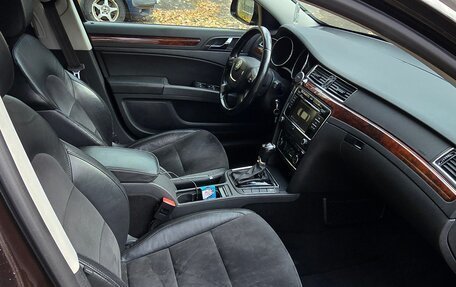 Skoda Superb III рестайлинг, 2013 год, 950 000 рублей, 9 фотография