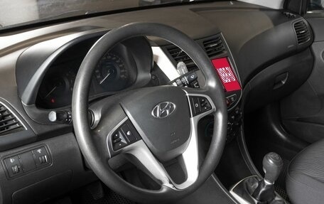 Hyundai Solaris II рестайлинг, 2011 год, 685 300 рублей, 3 фотография