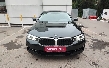 BMW 5 серия, 2020 год, 4 000 000 рублей, 1 фотография