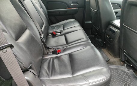 Chevrolet Tahoe III, 2013 год, 1 949 000 рублей, 11 фотография