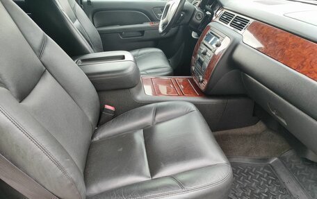 Chevrolet Tahoe III, 2013 год, 1 949 000 рублей, 9 фотография