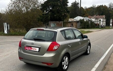 KIA cee'd I рестайлинг, 2011 год, 850 000 рублей, 2 фотография