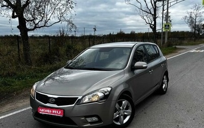 KIA cee'd I рестайлинг, 2011 год, 850 000 рублей, 1 фотография