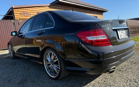 Mercedes-Benz C-Класс, 2012 год, 1 630 000 рублей, 33 фотография