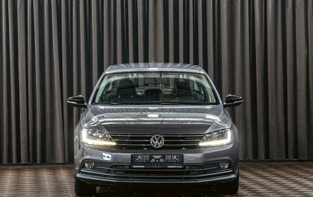 Volkswagen Jetta VI, 2017 год, 1 355 000 рублей, 2 фотография