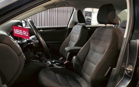 Volkswagen Jetta VI, 2017 год, 1 355 000 рублей, 11 фотография