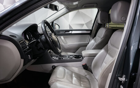 Volkswagen Touareg III, 2012 год, 1 950 000 рублей, 10 фотография