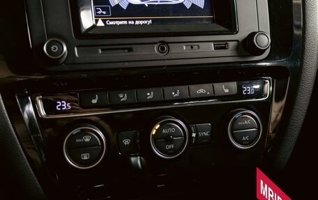 Volkswagen Jetta VI, 2017 год, 1 355 000 рублей, 15 фотография