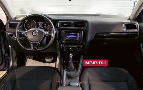 Volkswagen Jetta VI, 2017 год, 1 355 000 рублей, 16 фотография