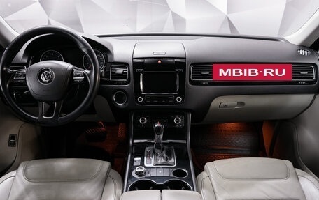 Volkswagen Touareg III, 2012 год, 1 950 000 рублей, 11 фотография
