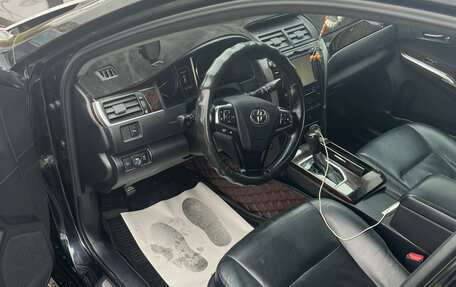 Toyota Camry, 2017 год, 1 750 000 рублей, 3 фотография
