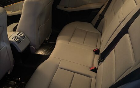 Mercedes-Benz E-Класс, 2012 год, 2 290 000 рублей, 10 фотография