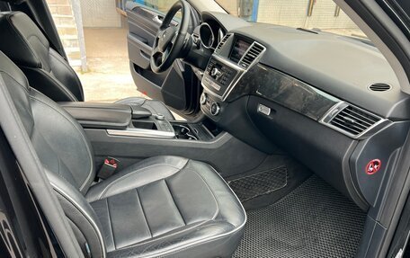 Mercedes-Benz M-Класс, 2012 год, 2 099 000 рублей, 15 фотография