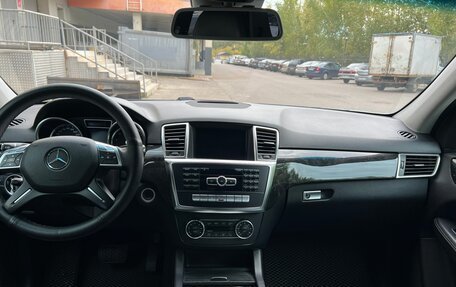 Mercedes-Benz M-Класс, 2012 год, 2 099 000 рублей, 21 фотография