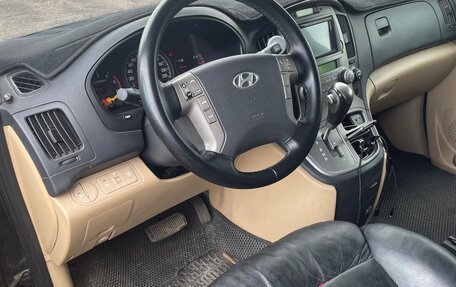 Hyundai Grand Starex Grand Starex I рестайлинг 2, 2009 год, 1 600 000 рублей, 12 фотография