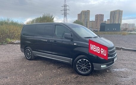 Hyundai Grand Starex Grand Starex I рестайлинг 2, 2009 год, 1 600 000 рублей, 6 фотография