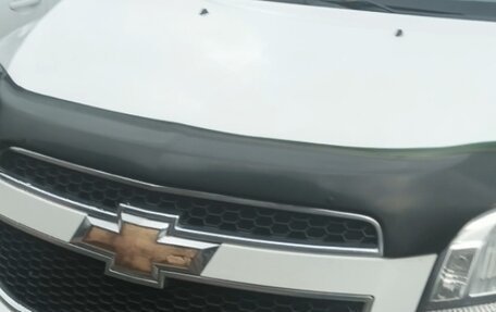 Chevrolet Orlando I, 2013 год, 1 000 000 рублей, 14 фотография