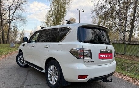 Nissan Patrol, 2011 год, 2 480 000 рублей, 5 фотография