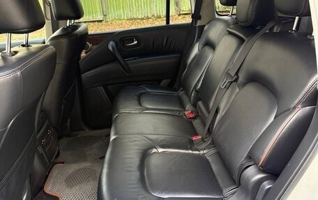 Nissan Patrol, 2011 год, 2 480 000 рублей, 20 фотография