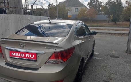 Hyundai Solaris II рестайлинг, 2011 год, 790 000 рублей, 3 фотография