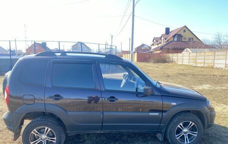 Chevrolet Niva I рестайлинг, 2012 год, 570 000 рублей, 7 фотография