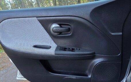 Nissan Note II рестайлинг, 2008 год, 440 000 рублей, 7 фотография