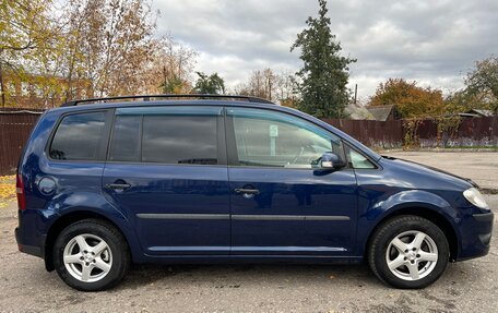 Volkswagen Touran III, 2008 год, 650 000 рублей, 4 фотография