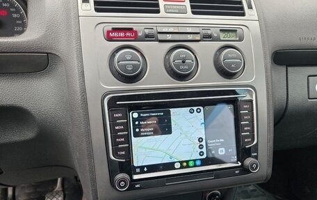 Volkswagen Touran III, 2008 год, 650 000 рублей, 12 фотография