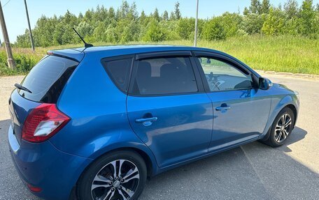 KIA cee'd I рестайлинг, 2010 год, 750 000 рублей, 6 фотография
