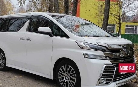 Toyota Vellfire II, 2017 год, 3 650 000 рублей, 2 фотография