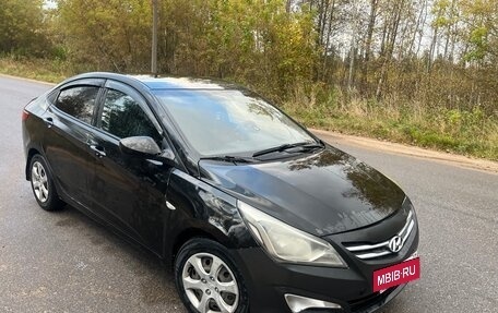 Hyundai Solaris II рестайлинг, 2016 год, 470 000 рублей, 3 фотография