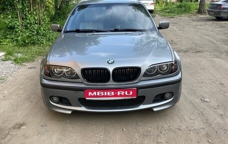 BMW 3 серия, 2003 год, 900 000 рублей, 1 фотография
