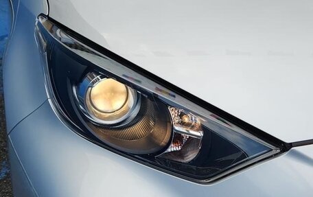 Toyota Yaris, 2021 год, 1 050 000 рублей, 6 фотография