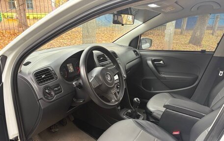 Volkswagen Polo VI (EU Market), 2014 год, 700 000 рублей, 10 фотография
