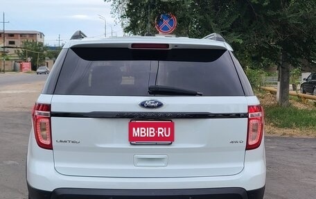 Ford Explorer VI, 2013 год, 2 150 000 рублей, 6 фотография