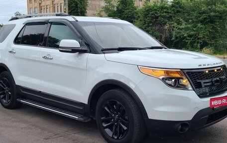 Ford Explorer VI, 2013 год, 2 150 000 рублей, 2 фотография