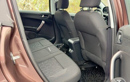 Peugeot 2008 II, 2014 год, 995 000 рублей, 16 фотография