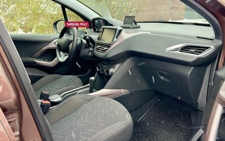 Peugeot 2008 II, 2014 год, 995 000 рублей, 17 фотография