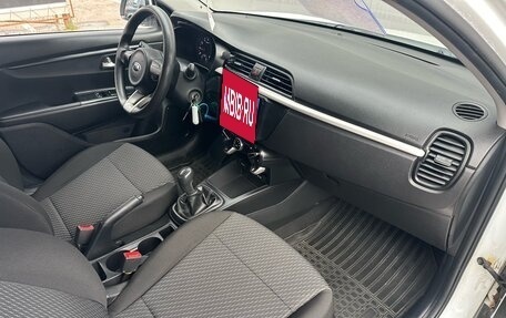KIA Rio IV, 2020 год, 1 301 000 рублей, 18 фотография