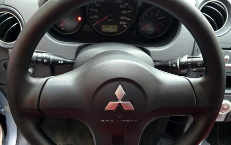 Mitsubishi Colt VI рестайлинг, 2006 год, 380 000 рублей, 15 фотография