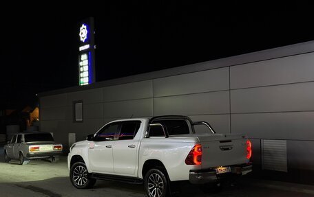 Toyota Hilux VIII, 2015 год, 3 300 000 рублей, 8 фотография