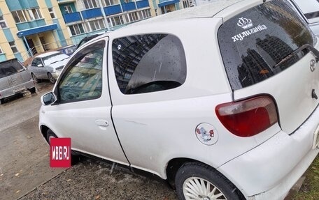 Toyota Vitz, 2001 год, 320 000 рублей, 2 фотография