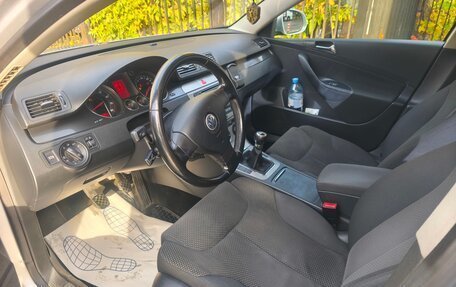 Volkswagen Passat B6, 2005 год, 750 000 рублей, 8 фотография