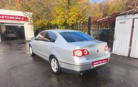 Volkswagen Passat B6, 2005 год, 750 000 рублей, 4 фотография